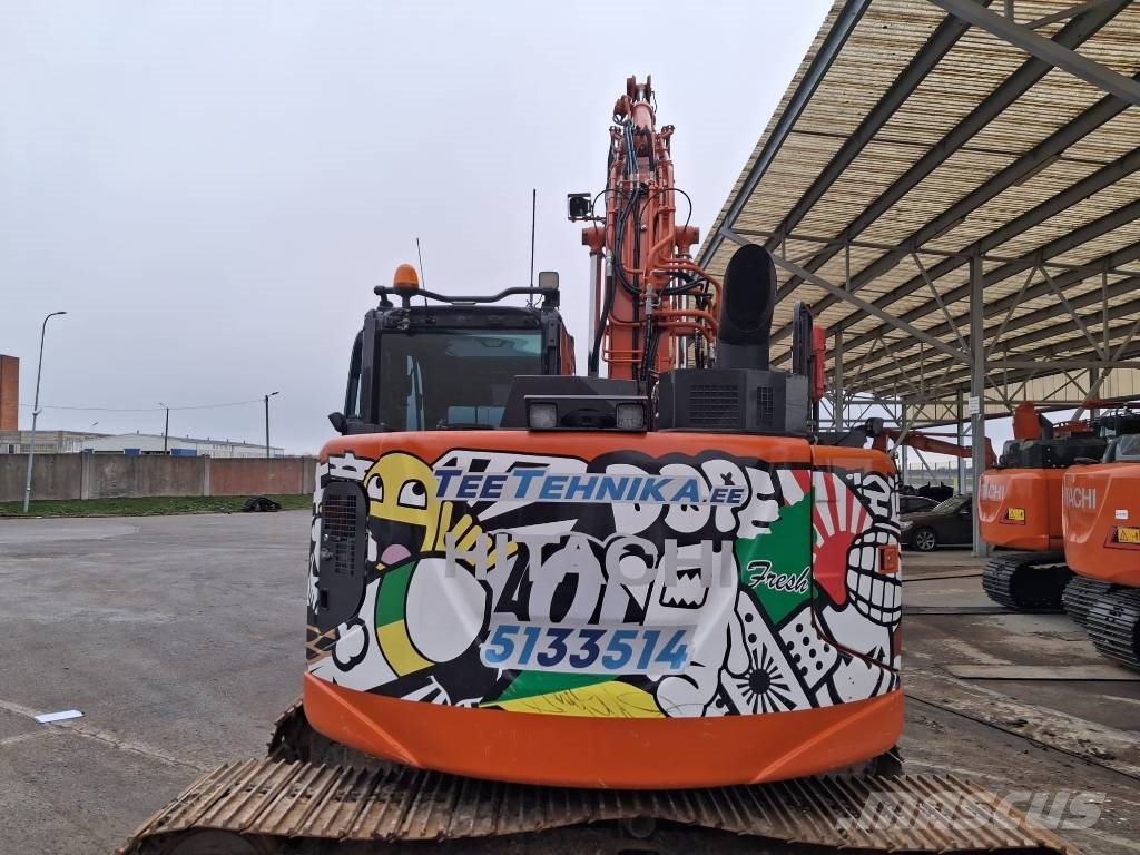 Hitachi ZX 135 US-6 Engcon Kāpurķēžu ekskavatori