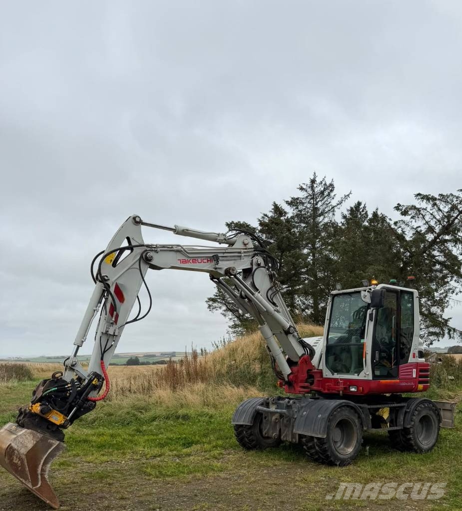 Takeuchi TB 295 W Gumikerekes kotrók