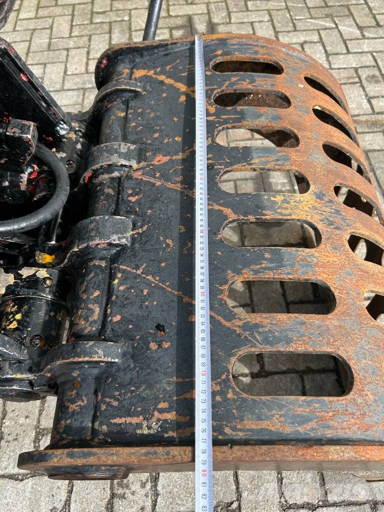 Pladdet S800 D Grapples
