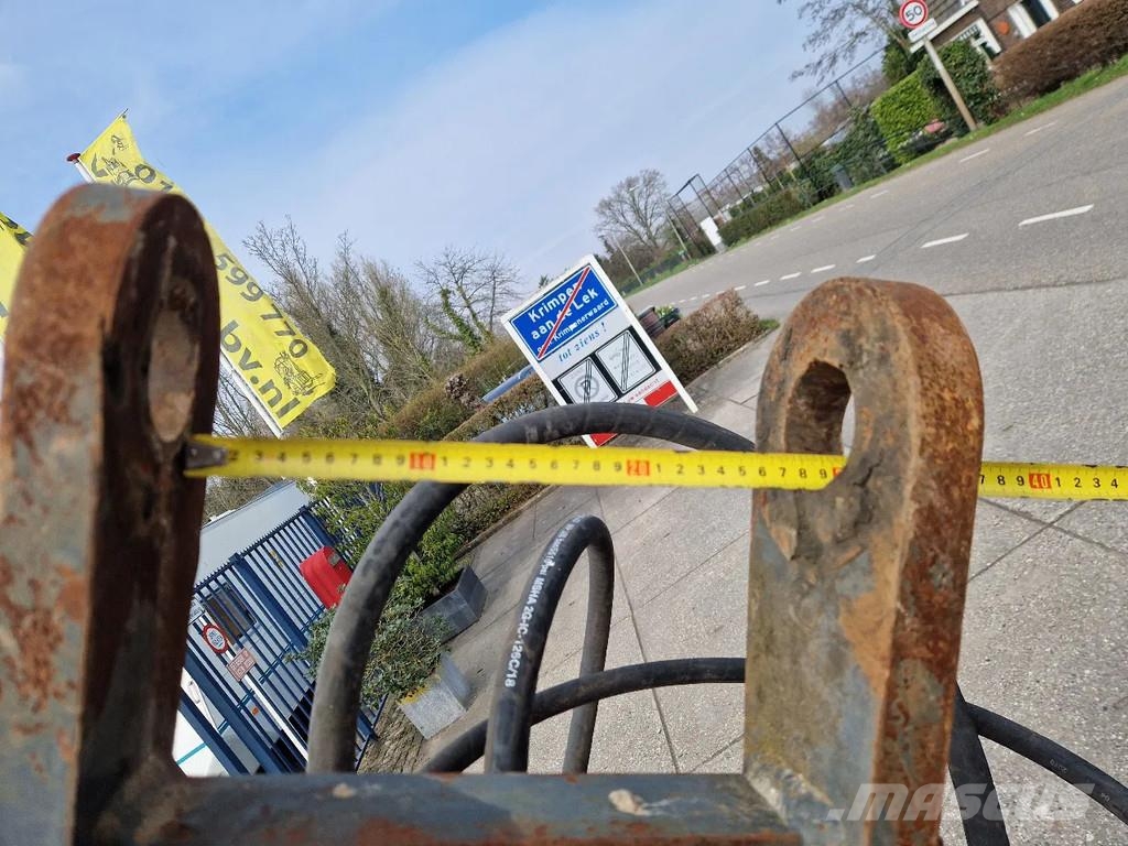 Atlas en O&K hydraulische bomenklemmen ملزمات بكرة
