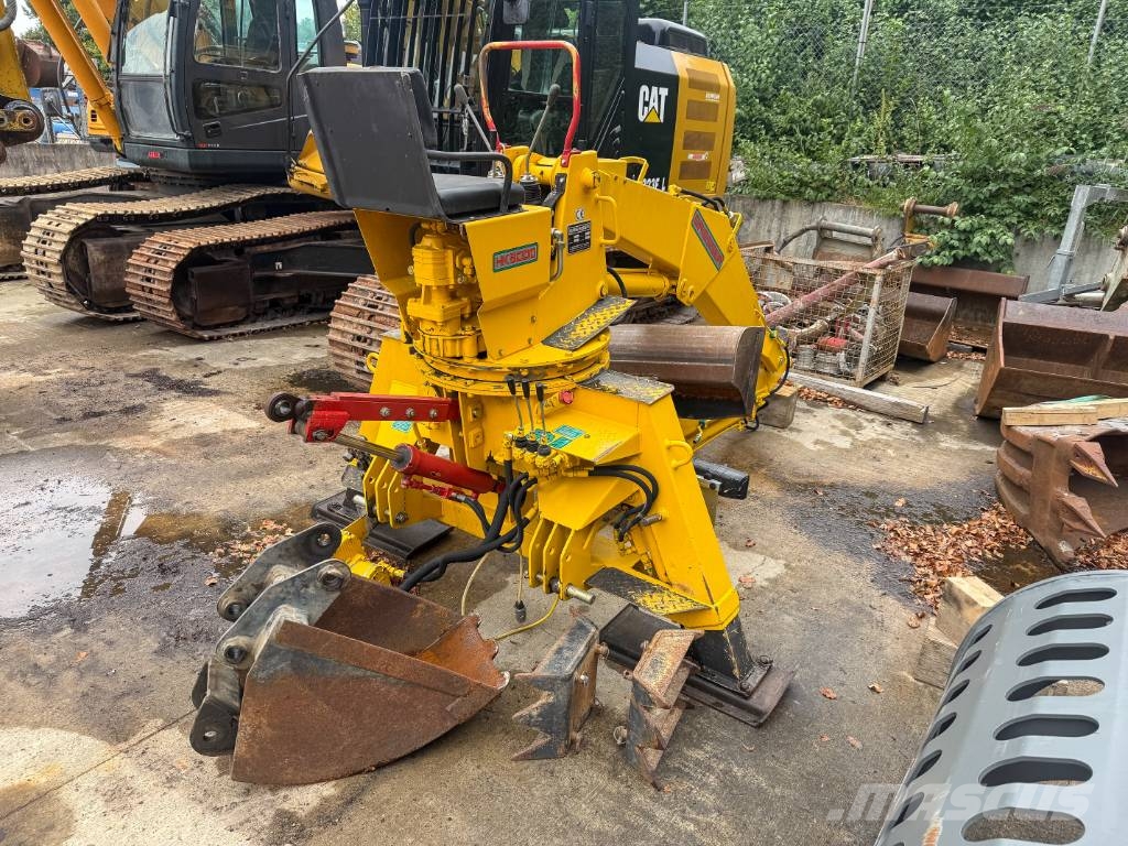 Griesser HK5000 Heckbagger Zapfwelle Mini excavadoras < 7t