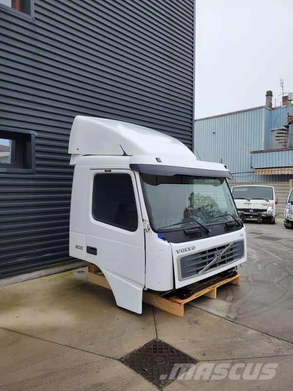 Volvo FM - DAY CAB - L1 H1 驾驶室与内部