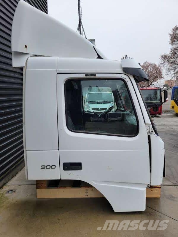 Volvo FM - DAY CAB - L1 H1 驾驶室与内部