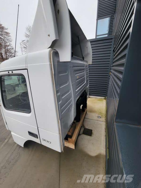 Volvo FM - DAY CAB - L1 H1 驾驶室与内部