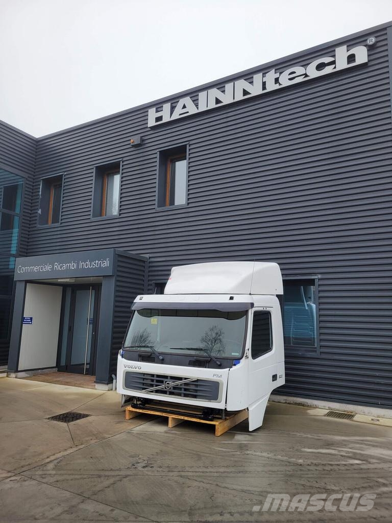 Volvo FM - DAY CAB - L1 H1 驾驶室与内部