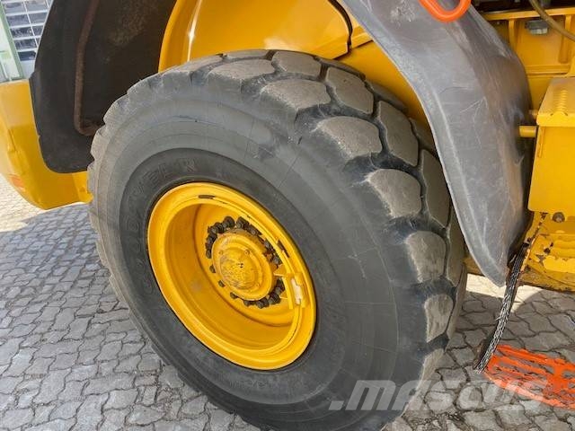 Volvo L 90 H LongBoom, SW Vorbereitung (12005907) Gumikerekes homlokrakodók