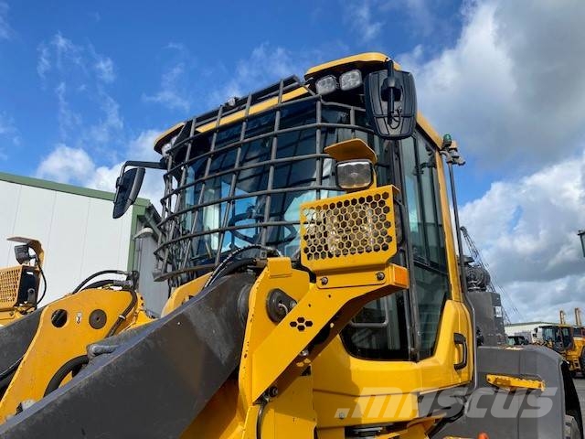 Volvo L 90 H LongBoom, SW Vorbereitung (12005907) Gumikerekes homlokrakodók