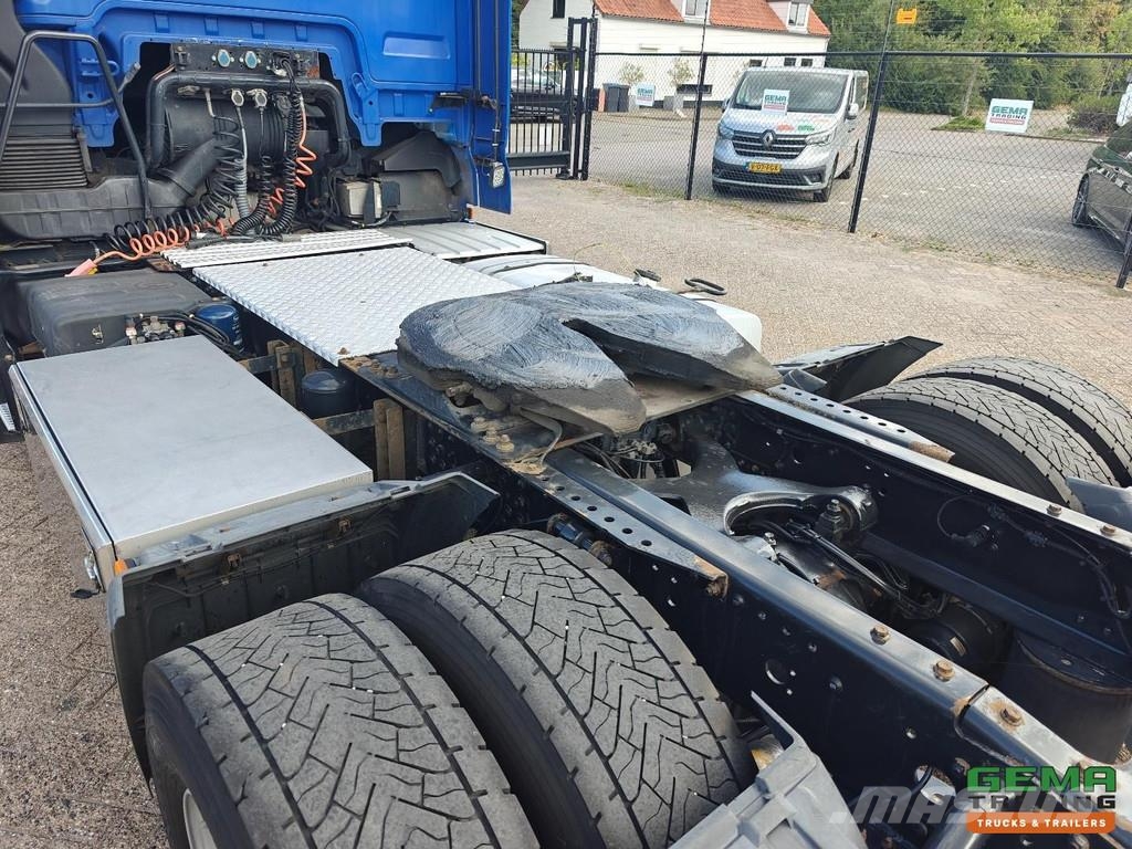 MAN TGX 18.400 4x2 XLX Euro 6B - SmartTacho V2 Tractor Units
