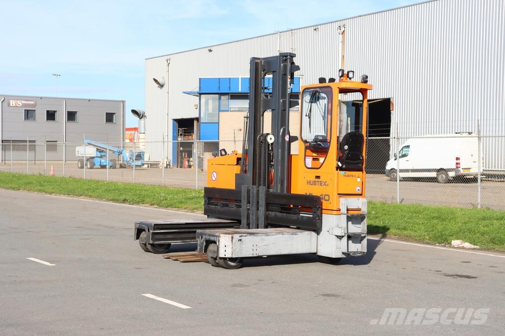 Hubtex ML40 SERIE 2130-S 侧卸式铲车