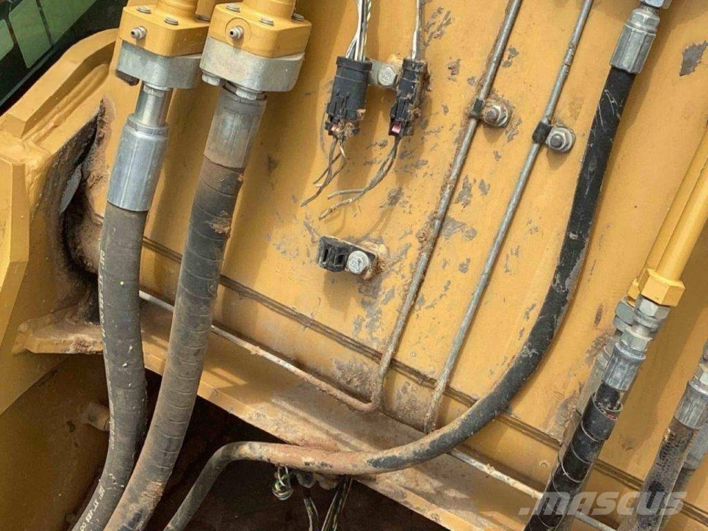 CAT 330 | 2019 | 7614hrs | INBOUND ANTWERP Excavatoare pe șenile

