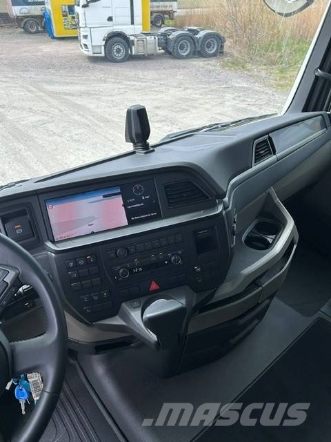 MAN TGX 26.520 6x2-4 BL CH Abrollkipper