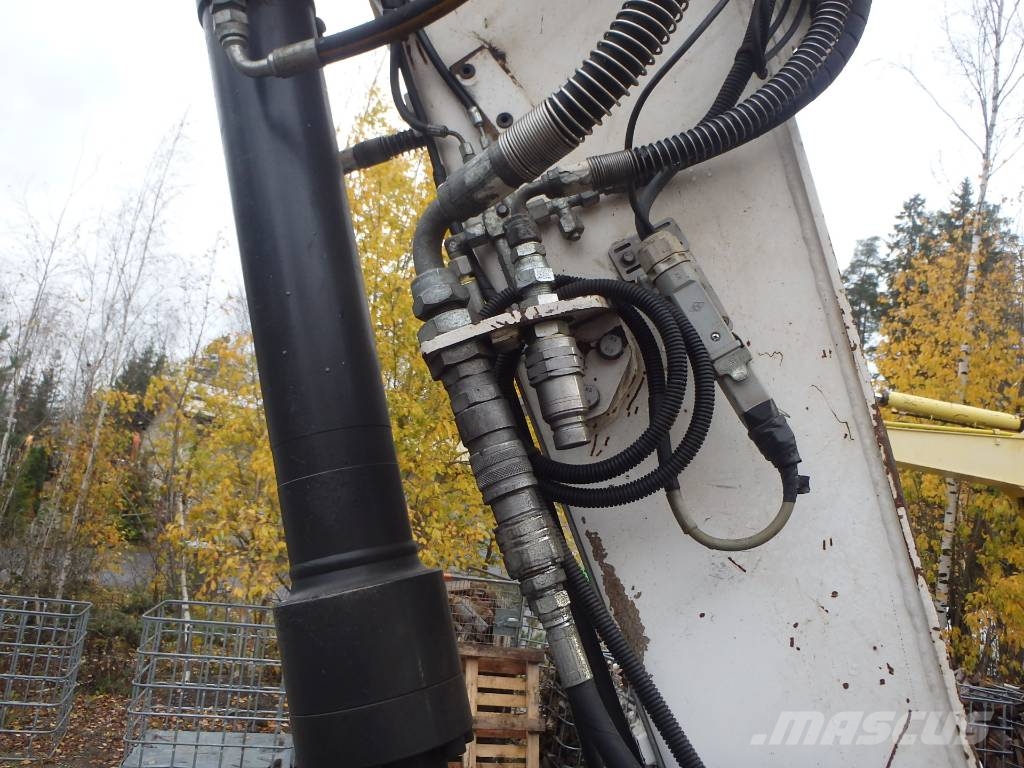 Bobcat E 85 Engcon pihdeillä Midibagger 7t - 12t