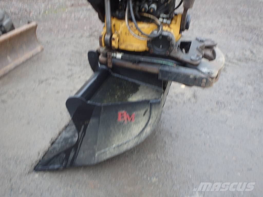 Bobcat E 85 Engcon pihdeillä Midibagger 7t - 12t
