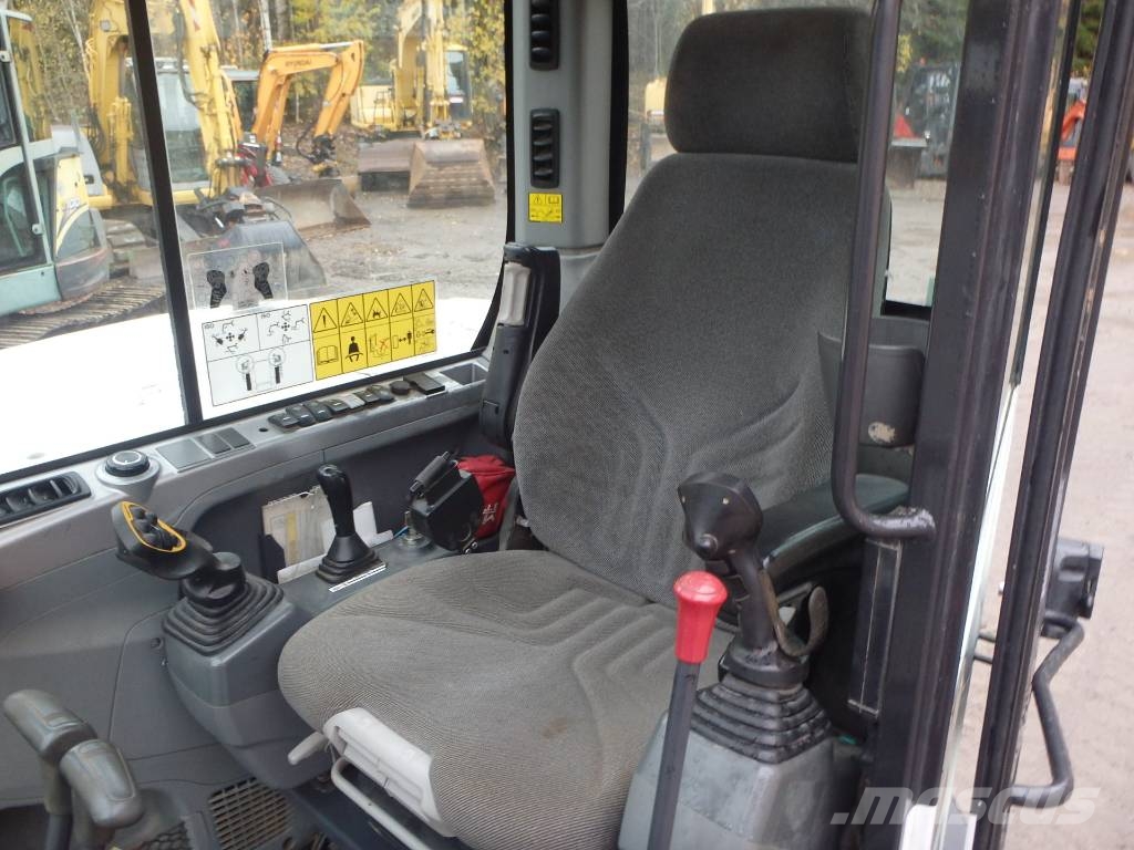 Bobcat E 85 Engcon pihdeillä Midibagger 7t - 12t