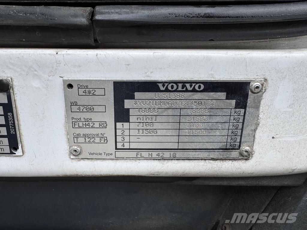 Volvo FL 240 4X2 + DHOLLANDIA DHLSU11 LIFT 2000KG Camiones con caja de remolque