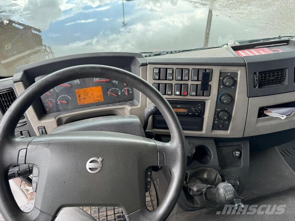 Volvo FL 240 4X2 + DHOLLANDIA DHLSU11 LIFT 2000KG Camiones con caja de remolque