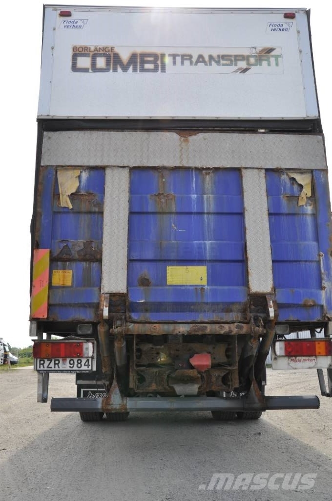 Volvo FH12 380 4X2 Furgons