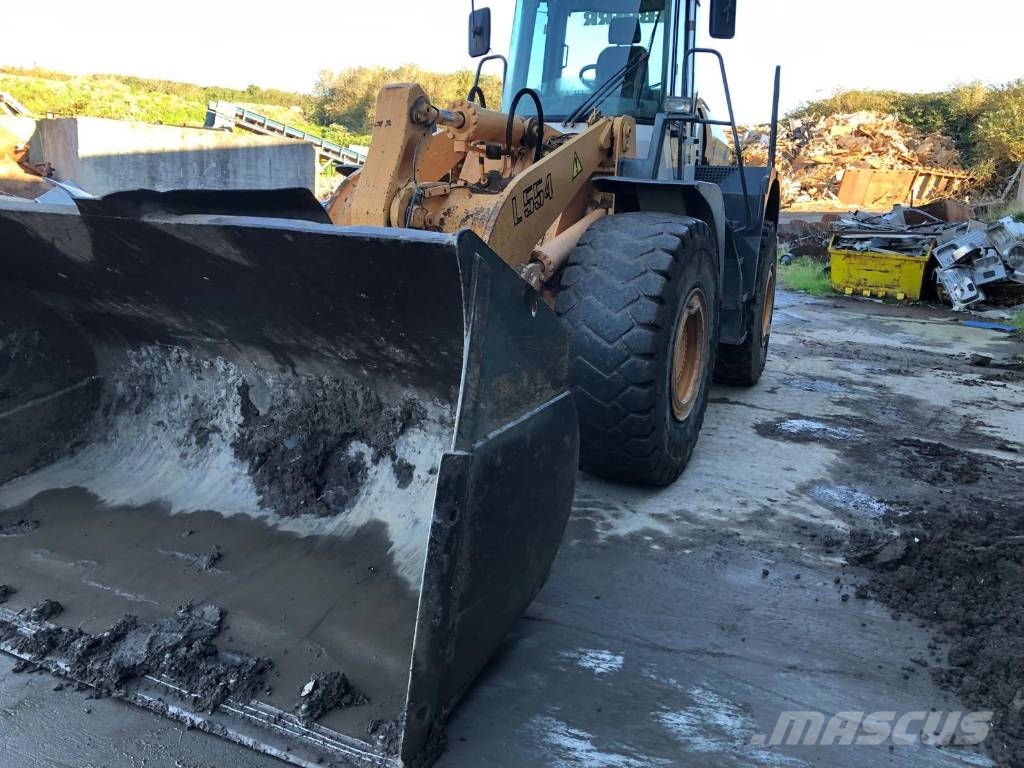 Liebherr L 554 Iekrāvēji uz riteņiem