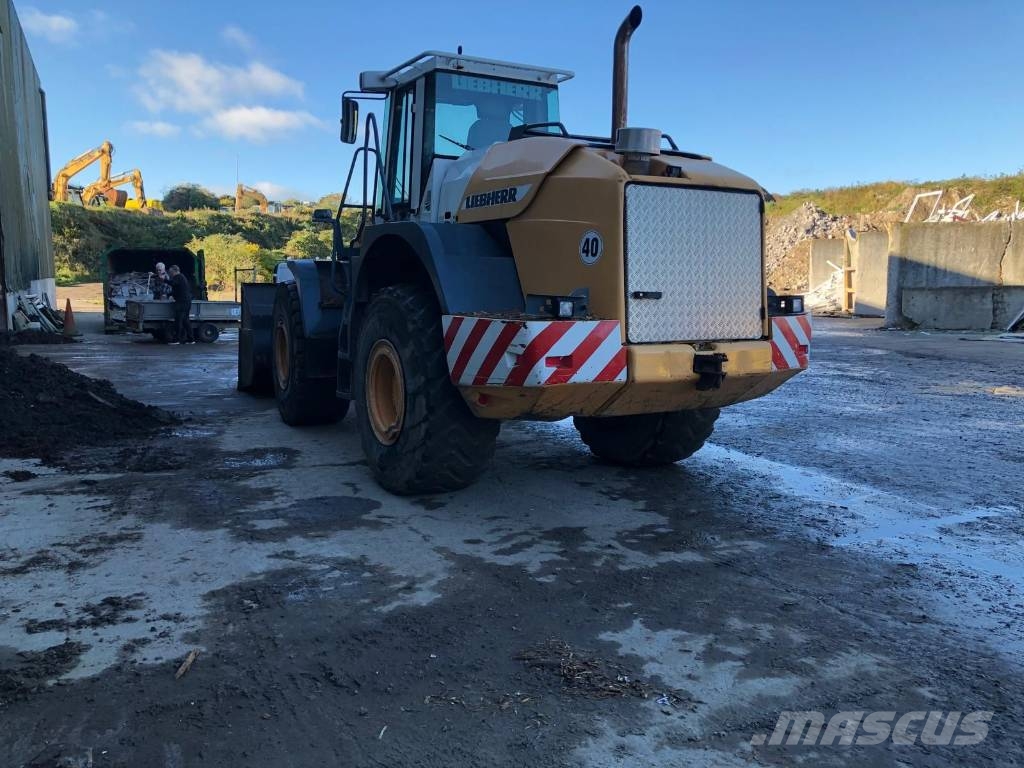 Liebherr L 554 Iekrāvēji uz riteņiem