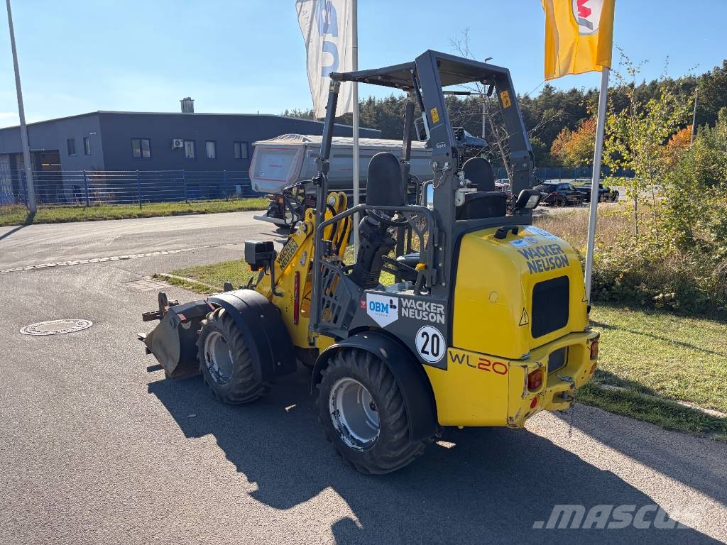 Wacker Neuson WL 20 Incarcator pe pneuri