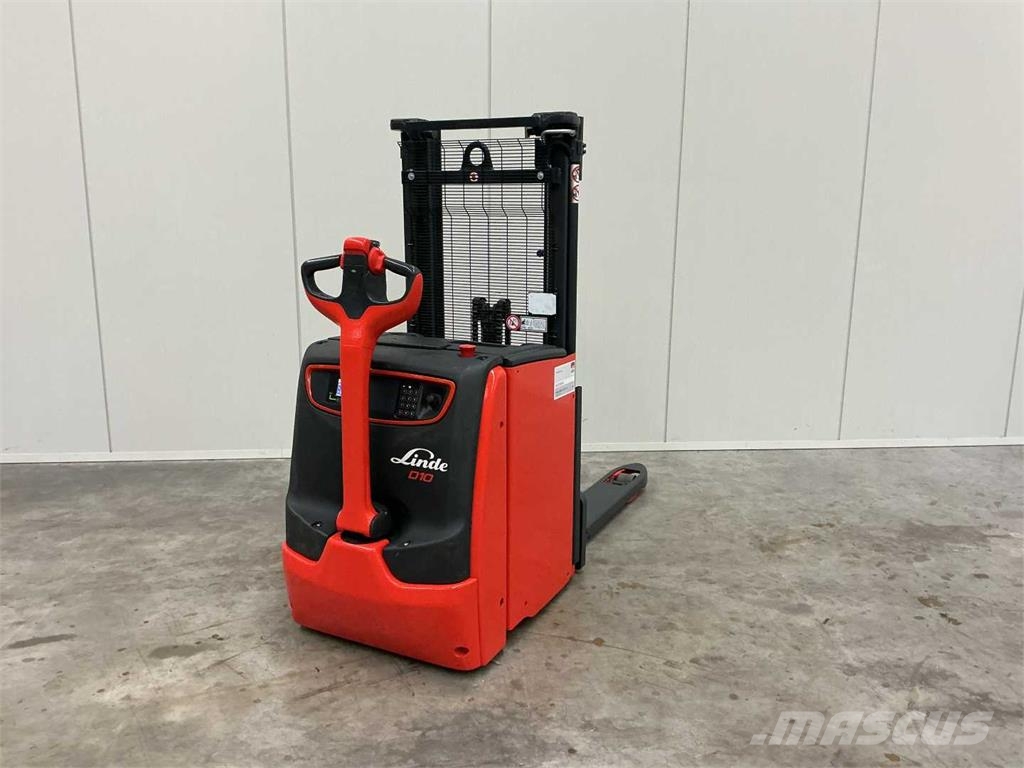 Linde D10 Préparateur de commande haute levée
