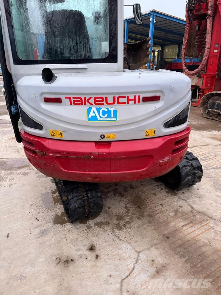 Takeuchi TB240 Mini excavators < 7t (Mini diggers)