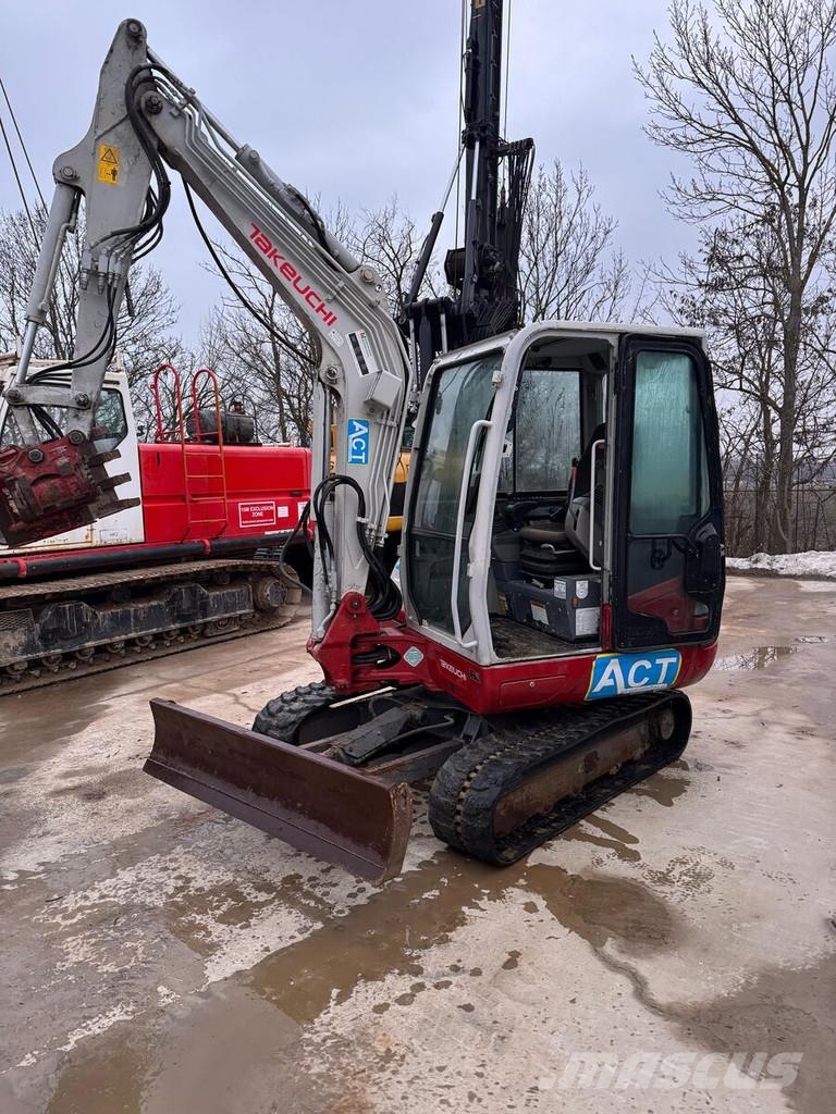 Takeuchi TB240 Mini excavators < 7t (Mini diggers)