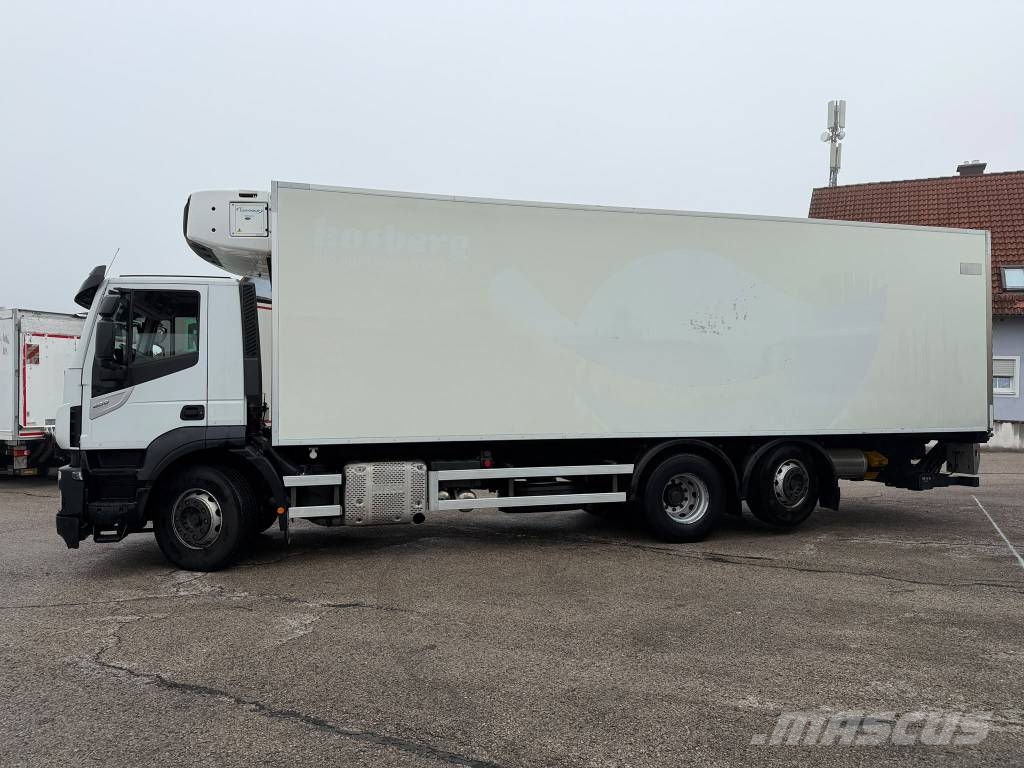 Iveco Stralis 260 S40 Autotransporteri