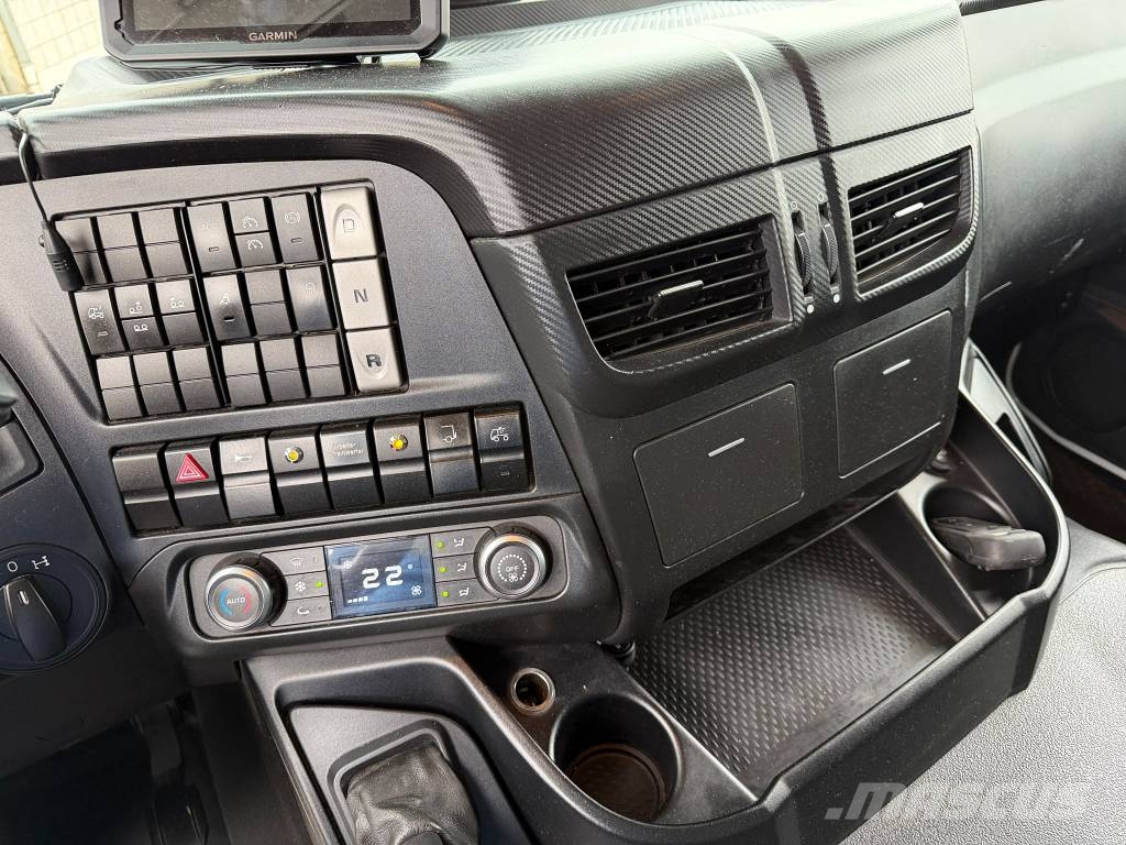 Iveco Stralis 260 S40 Autotransporteri