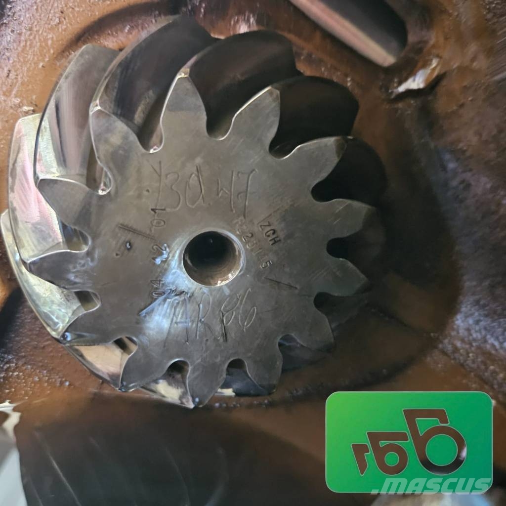 John Deere 7830 Differential 30x13 Axle insert R133867 R13075 Převodovka