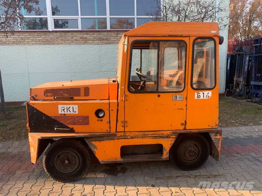 Rofan ZH44 V-1758 EO Lentokenttien kalusto