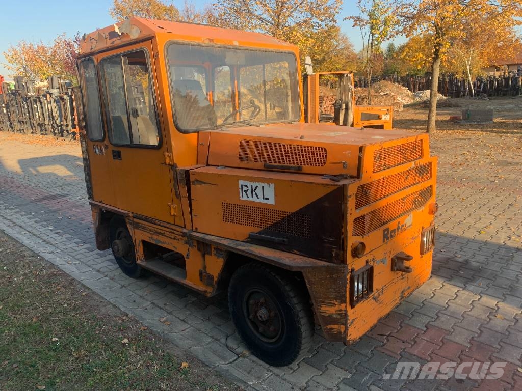 Rofan ZH44 V-1758 EO Lentokenttien kalusto