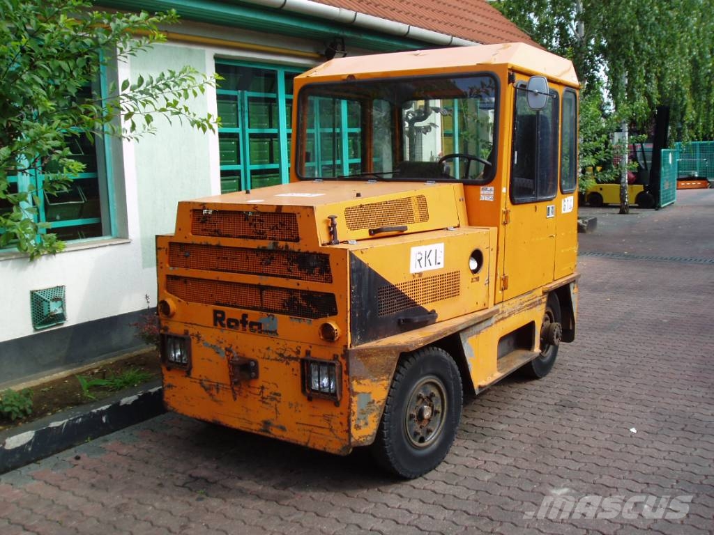 Rofan ZH44 V-1758 EO Lentokenttien kalusto