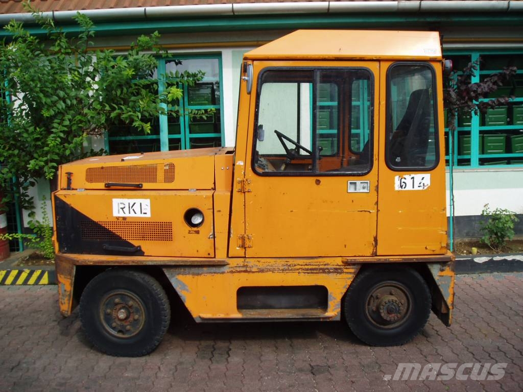 Rofan ZH44 V-1758 EO Lentokenttien kalusto