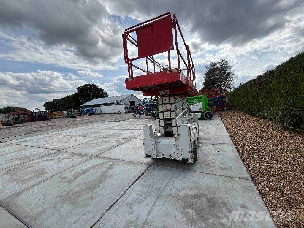 PB Lifttechnik S151-12 schaarlift pb-lift s151 Schaarhoogwerkers