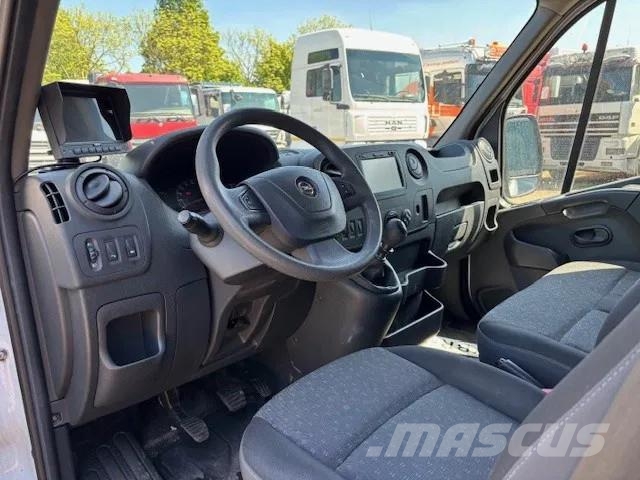 Opel Movano T3300 2.4CDTI L1H1 (EURO 6 / 6 GEARS MANUAL Gesloten opbouw