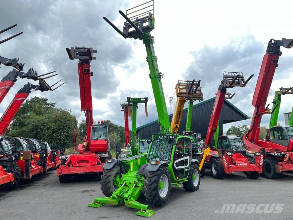 Merlo P 30.10    YEAR 2022!!   AIRCONDITION!! Carretillas telescópicas