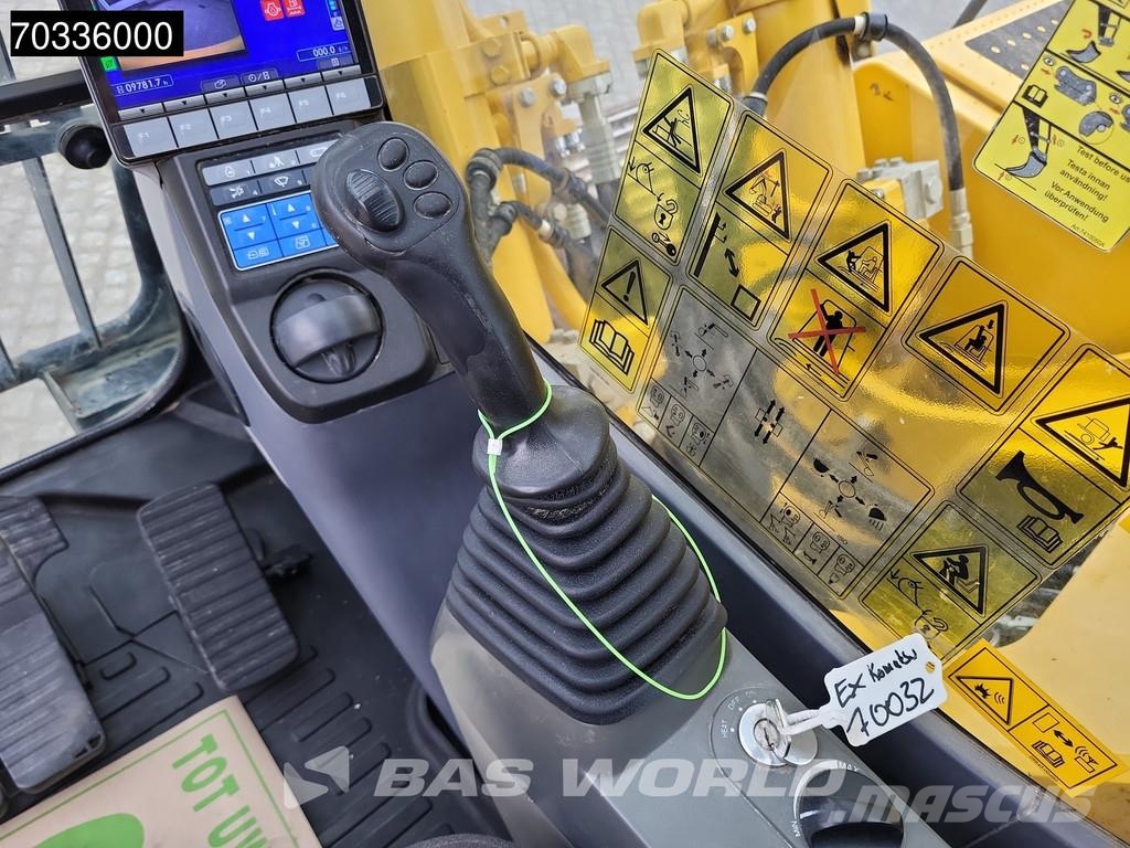 Komatsu PC360 NLC-11 대형 굴삭기 29톤 이상
