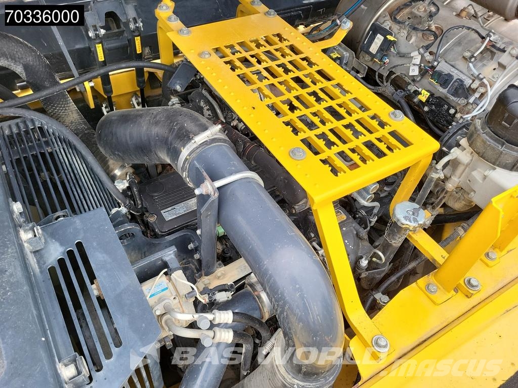 Komatsu PC360 NLC-11 대형 굴삭기 29톤 이상
