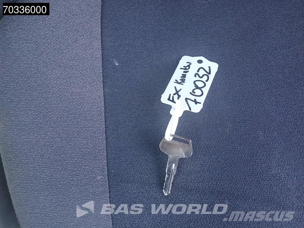 Komatsu PC360 NLC-11 대형 굴삭기 29톤 이상