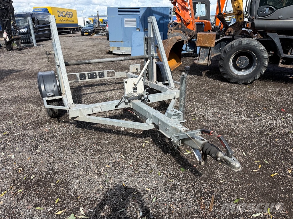 Hotra EA02. Haspelwagen Kitos priekabos