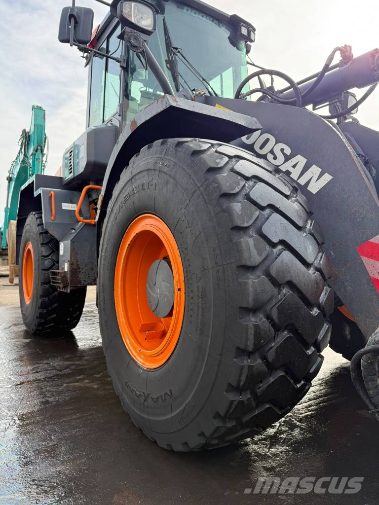 Doosan DL 200-7 //BJ. 2021/7460H/ZSA/Hochkippschaufel Radlader