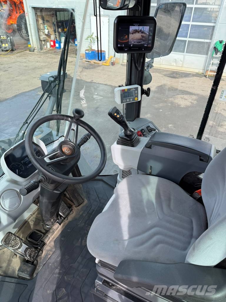 Doosan DL 200-7 //BJ. 2021/7460H/ZSA/Hochkippschaufel Radlader