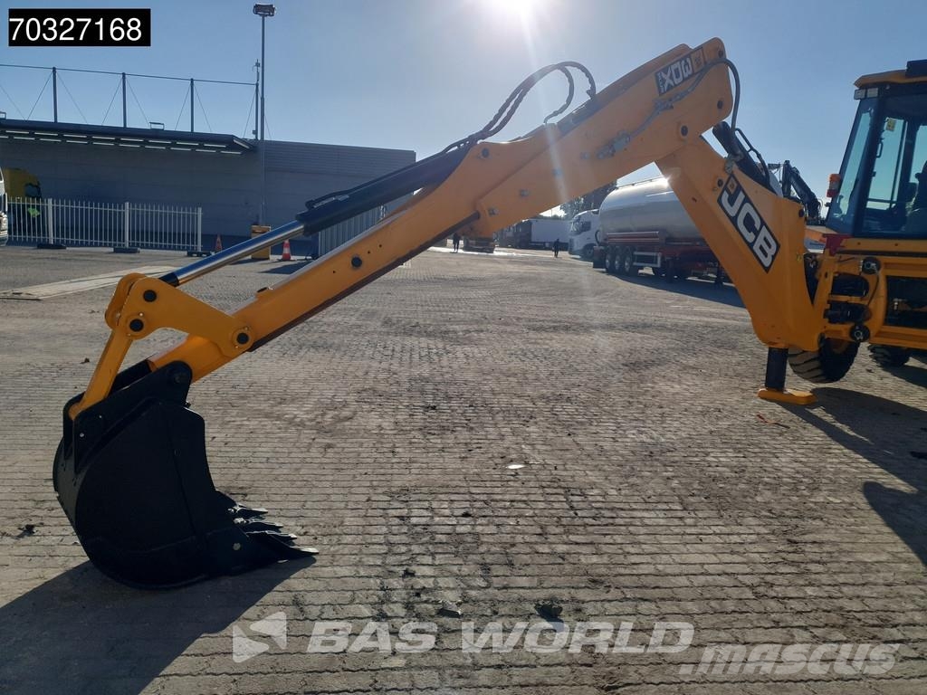 JCB 3DX PLUS 4WD - 4/1 BUCKET - TELESCOPIC STICK - HP Retrocargadoras
