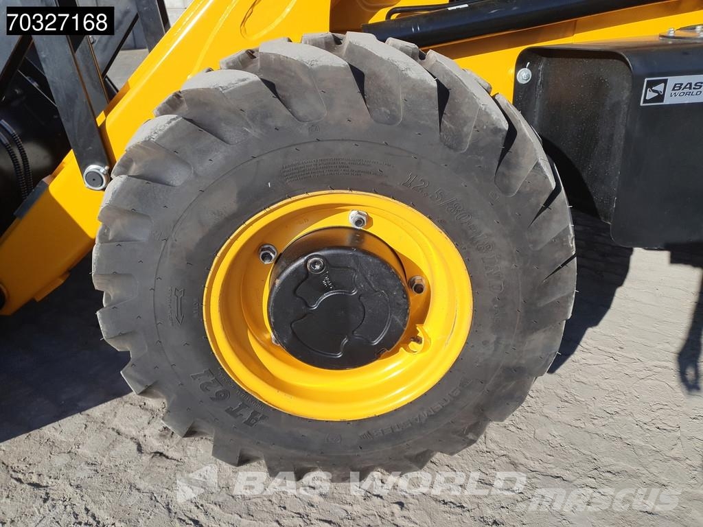 JCB 3DX PLUS 4WD - 4/1 BUCKET - TELESCOPIC STICK - HP Retrocargadoras