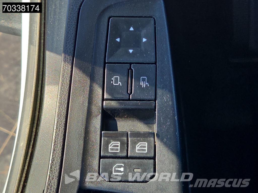 Iveco S-Way 490 4X2 Retarder 2x Tanks Standklima ACC Truck Tractor Units