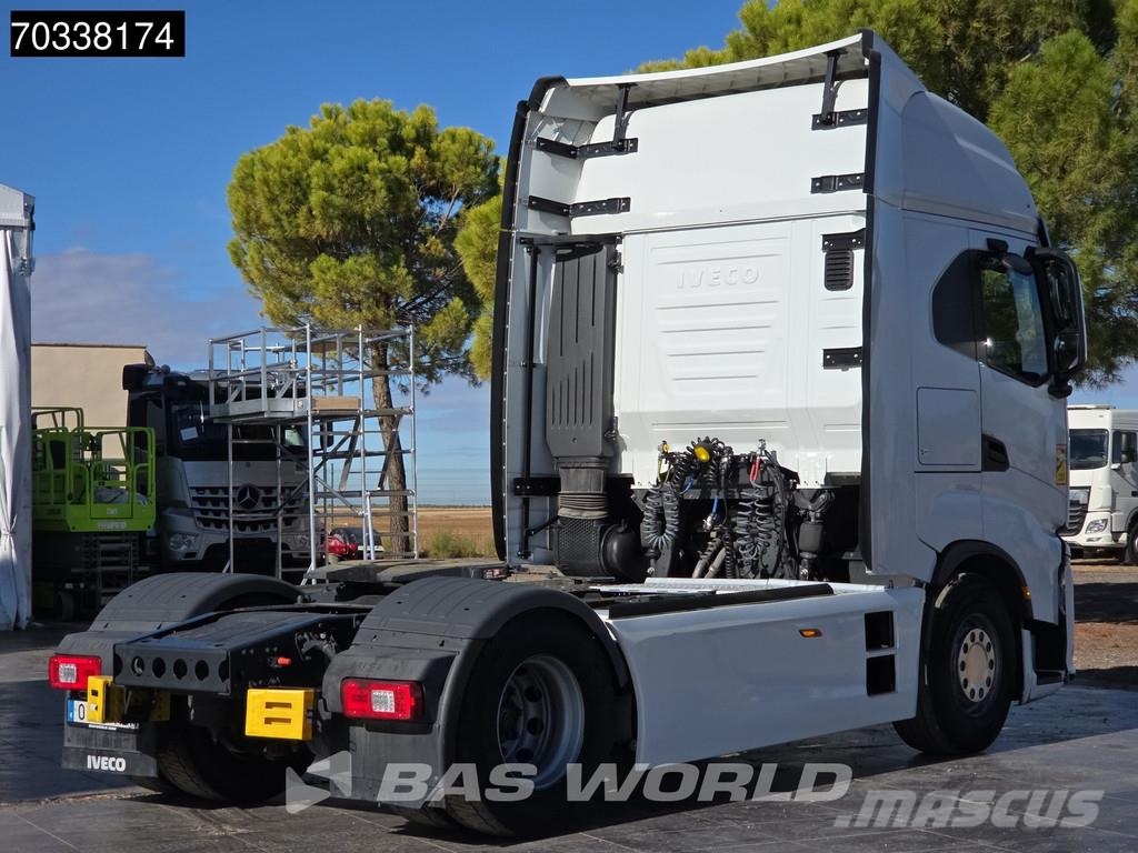 Iveco S-Way 490 4X2 Retarder 2x Tanks Standklima ACC Truck Tractor Units