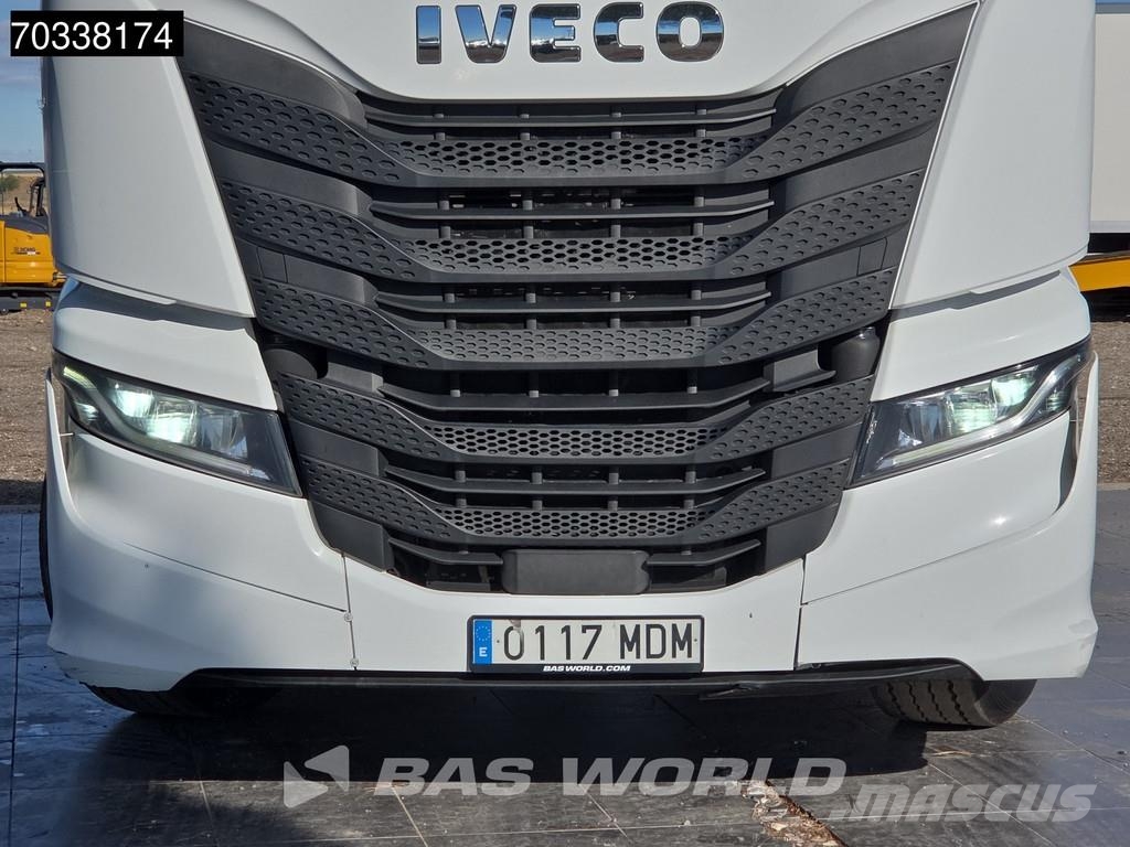 Iveco S-Way 490 4X2 Retarder 2x Tanks Standklima ACC Truck Tractor Units