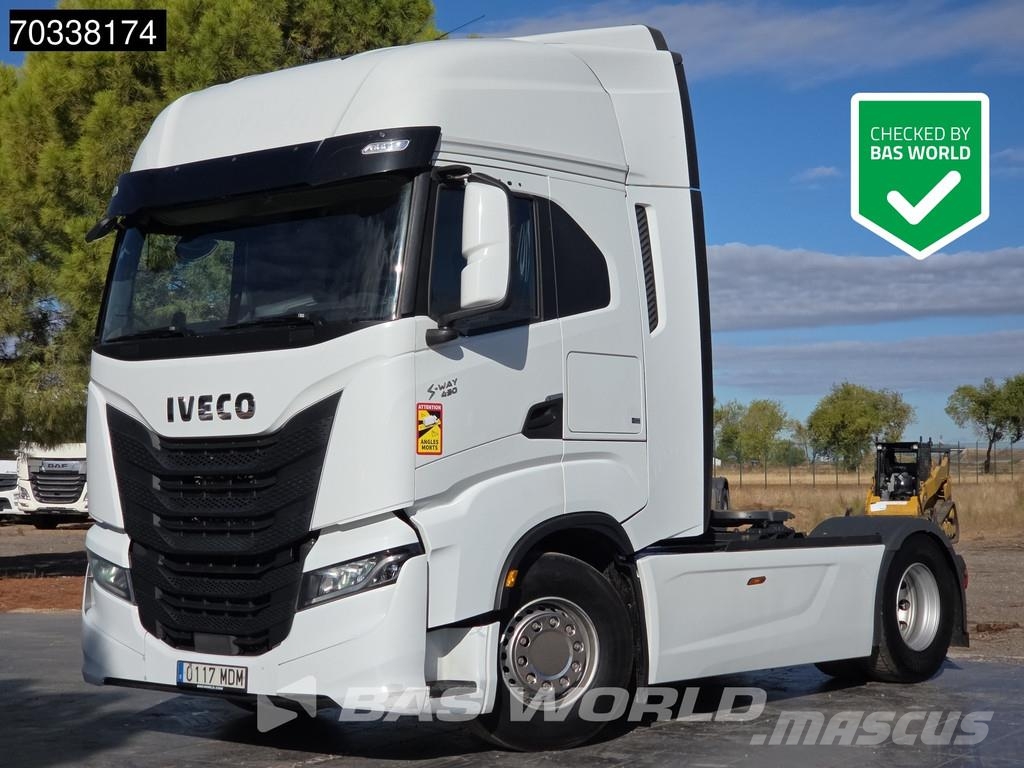 Iveco S-Way 490 4X2 Retarder 2x Tanks Standklima ACC Truck Tractor Units