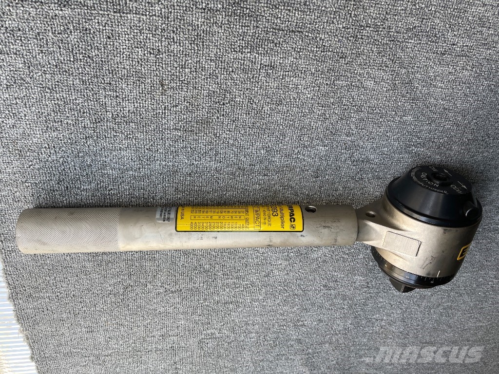 CAT ENERPAC E393 + E219 Bagri goseničarji
